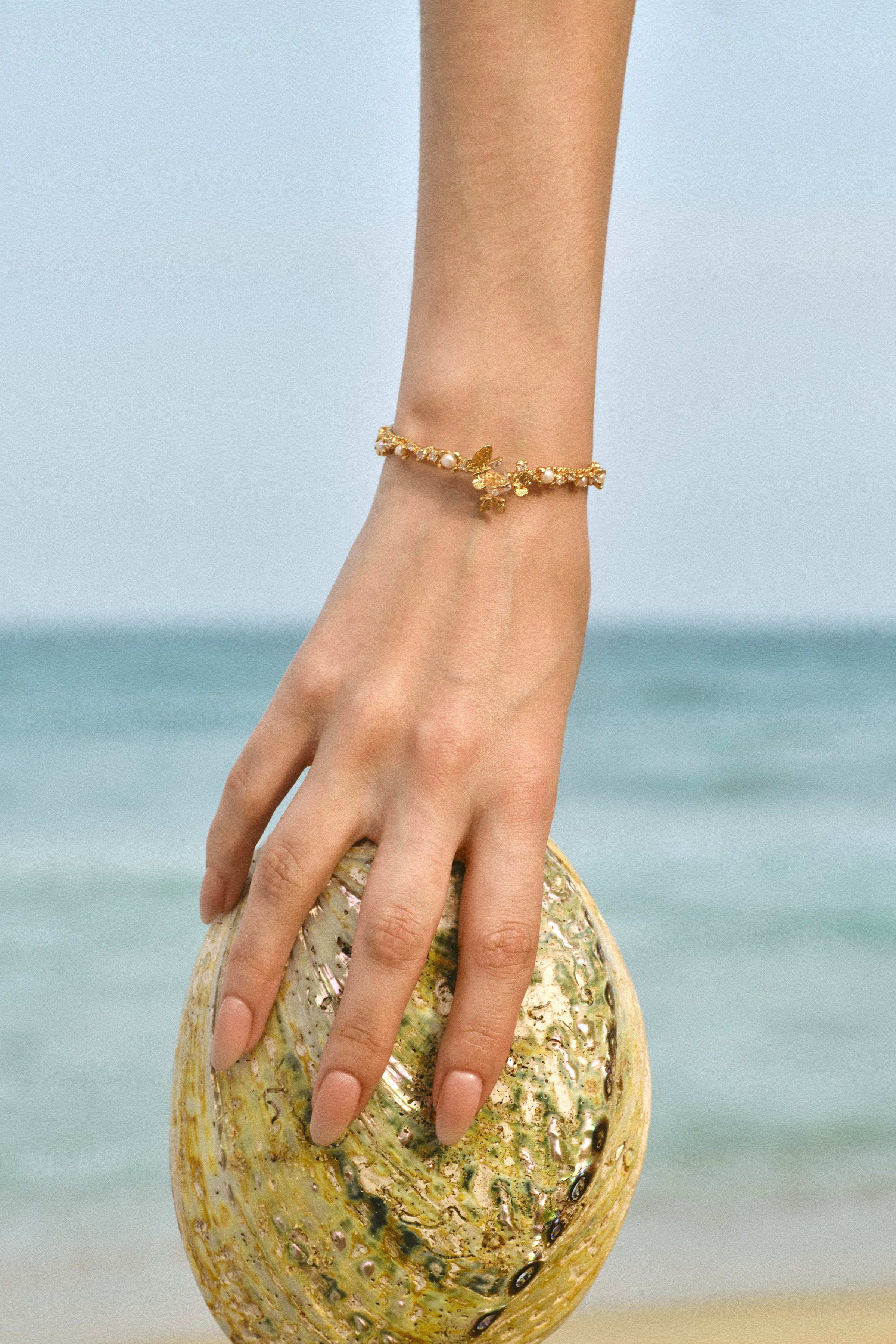 Rooted Flight Bracelet - booneealus