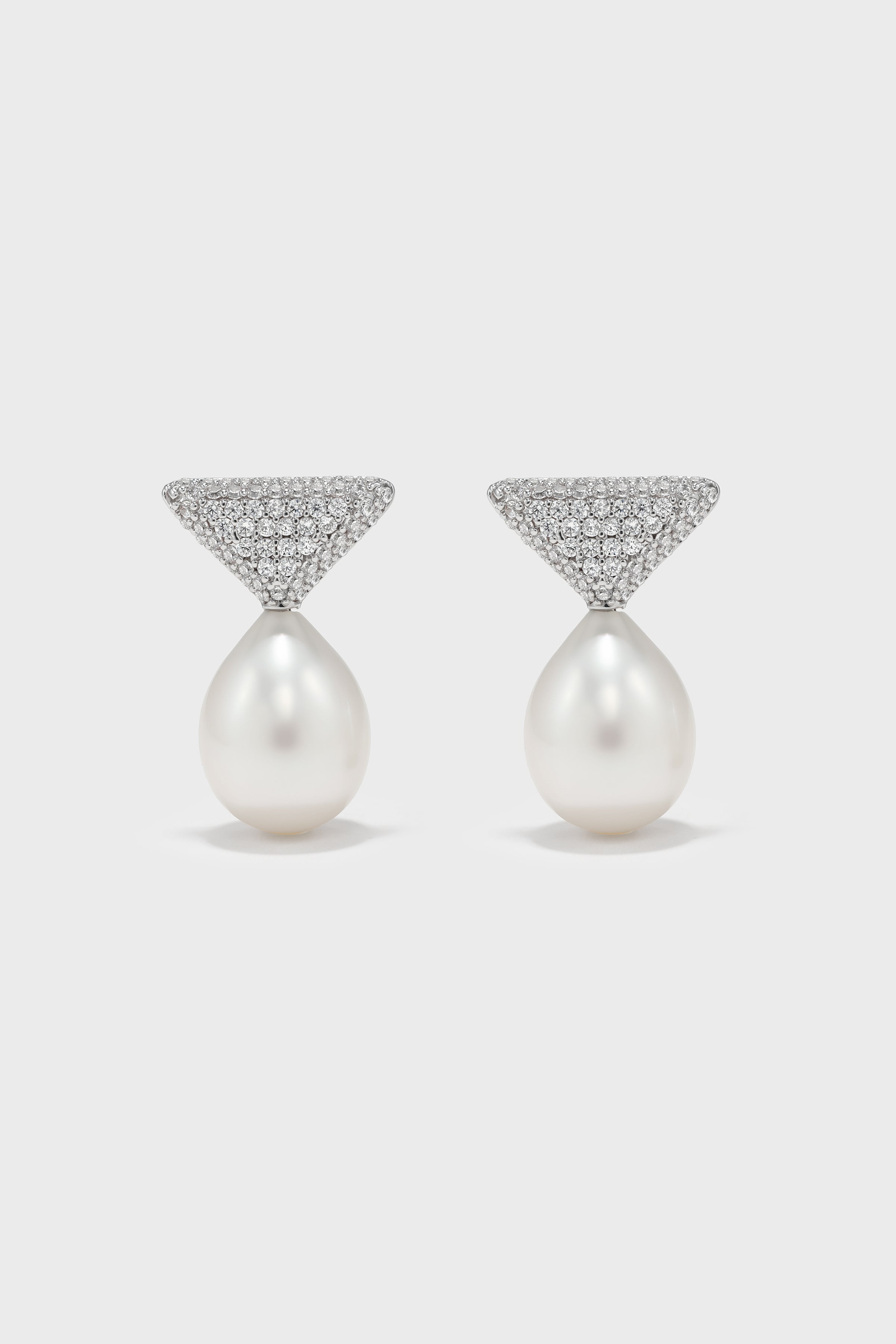 Apex Whisper Earrings - booneealus