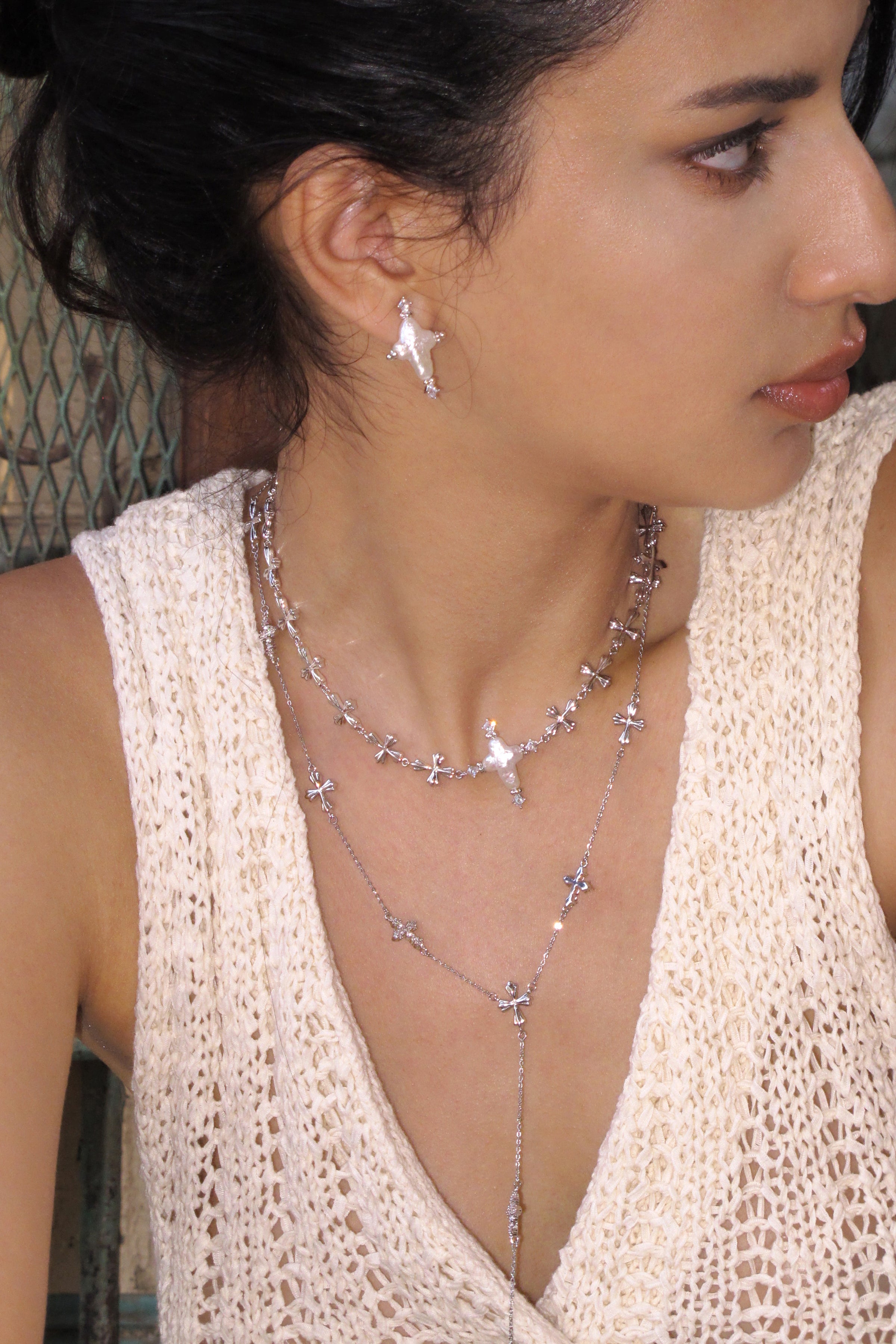 【定番！国内発送！】ABUSH PEARL LETTER BLOCK NECKLACE Baroque Pearl Parker Front Toggle Closure Necklace – PERLVOYA
