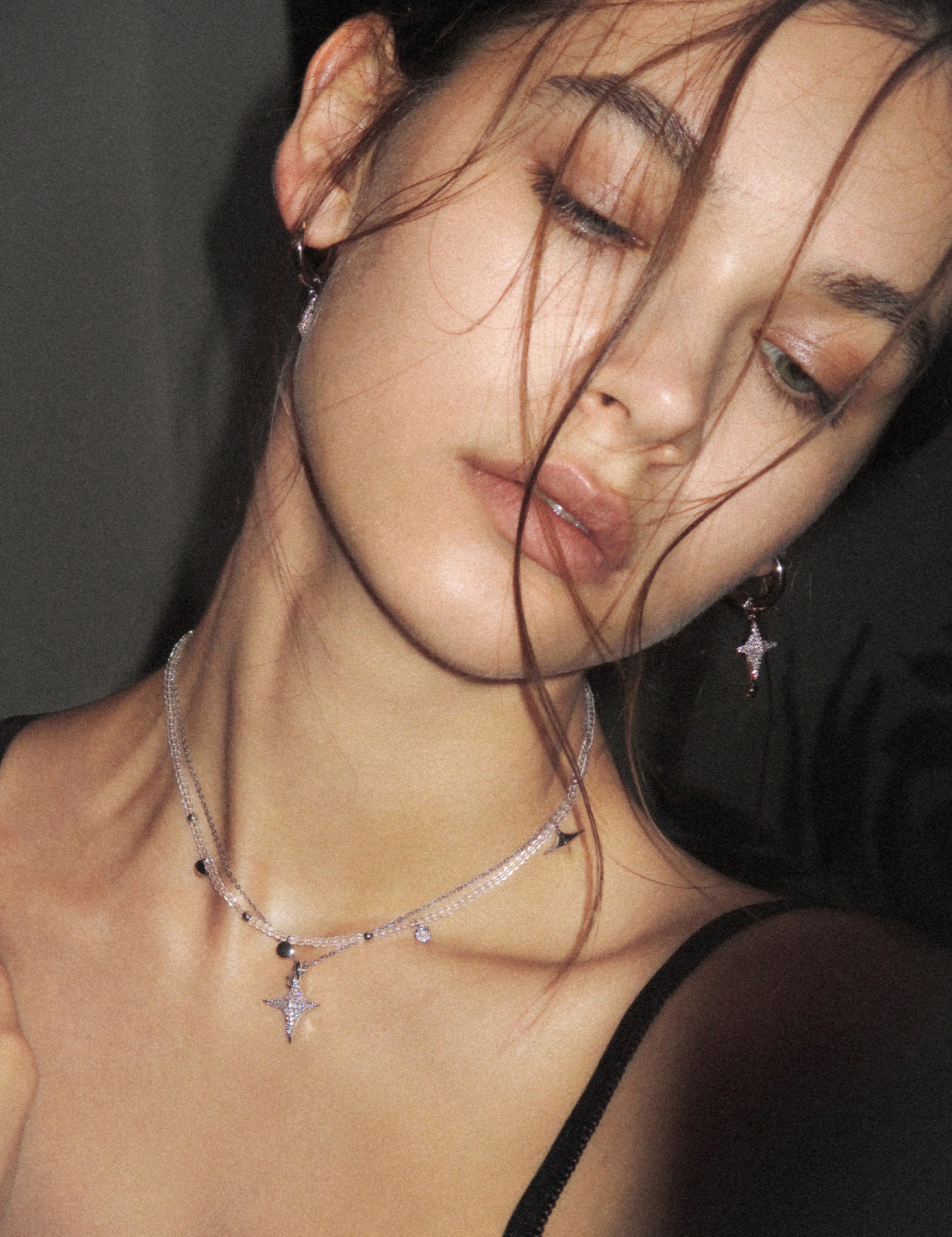 Double Layer Necklace with Zircon Inlay - booneealus